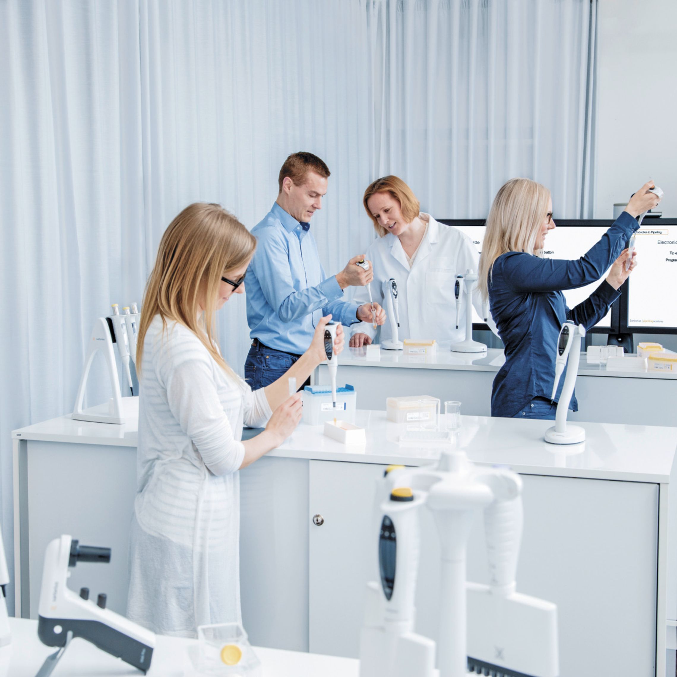 Pipetting Academy | Pipette Training and Technique | Sartorius